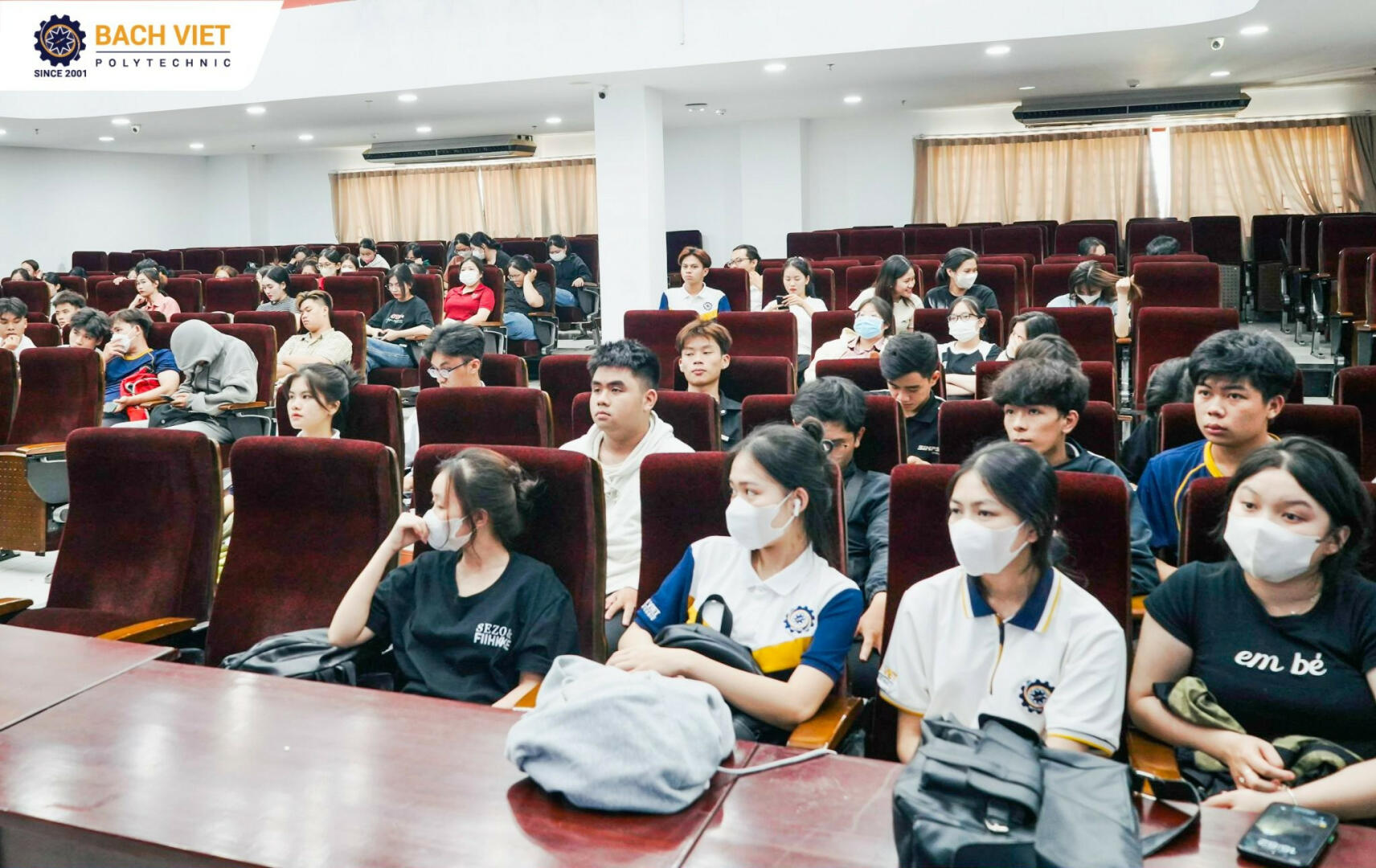 Các nội dung được chia sẻ là chủ đề mà sinh viên sắp tốt nghiệp rất quan tâm